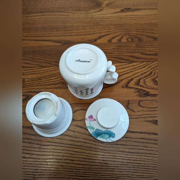 - Asiatica tea mug, cup with infuser and lid. Lotus flower.  Asian writing… - Picture 8 of 8